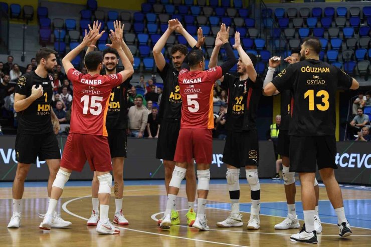 CEV KUPASI: FİNO KAPOSVAR: 2 - GALATASARAY: 3