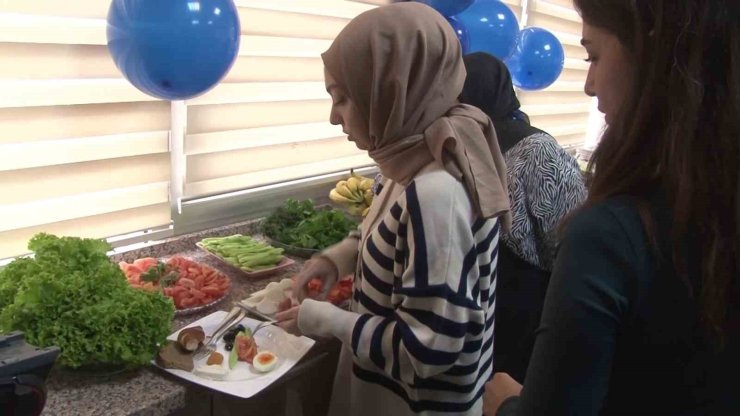 DÜNYA DİYABET GÜNÜ’NDE ÜMRANİYE’DE SAĞLIKLI YAŞAM ATÖLYESİ DÜZENLENDİ