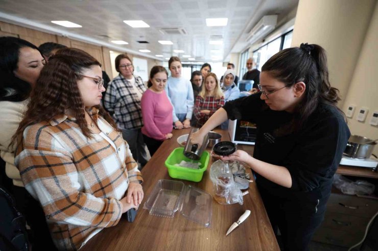 BAKIRKÖY BELEDİYESİ’NDEN ‘GIDAYI ATMA, DÜNYAYI RENKLENDİR’ PROGRAMI