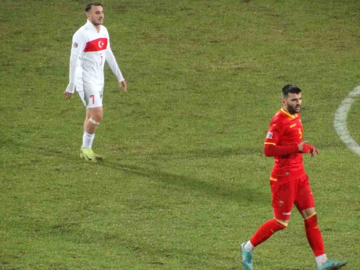 UEFA ULUSLAR LİGİ: KARADAĞ: 2 - TÜRKİYE: 1 (İLK YARI)