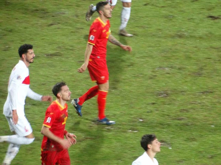 UEFA ULUSLAR LİGİ: KARADAĞ: 3 - TÜRKİYE: 1 (MAÇ SONUCU)