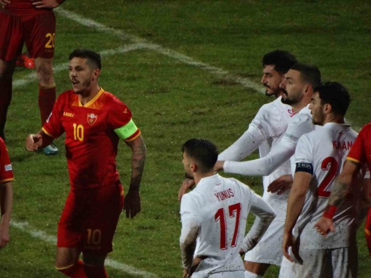 UEFA ULUSLAR LİGİ: KARADAĞ: 3 - TÜRKİYE: 1 (MAÇ SONUCU)