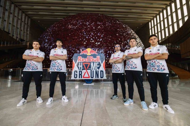 RED BULL HOME GROUND DÜNYA ŞAMPİYONASI’NDA FUT ESPORTS FİNALDE MÜCADELE EDECEK