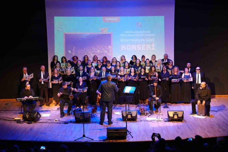 KARTAL BELEDİYESİ’NDEN ÖĞRETMENLER GÜNÜ’NDE ANLAMLI KONSER