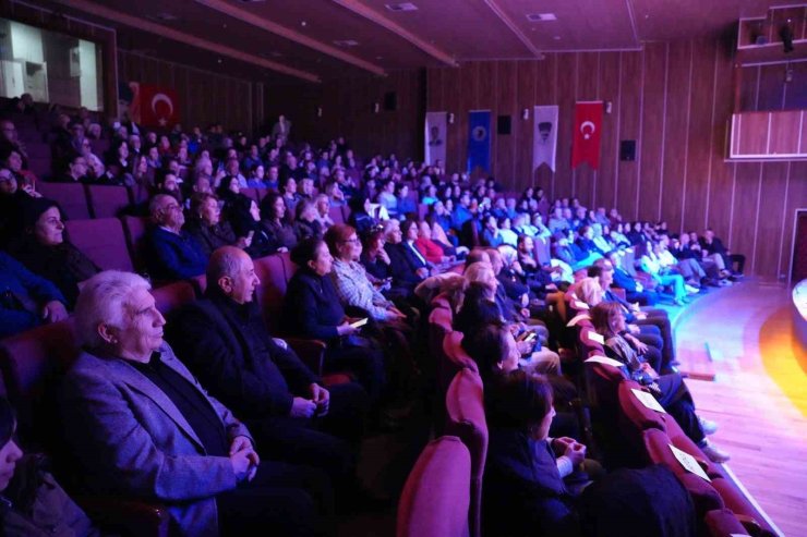 KARTAL BELEDİYESİ’NDEN ÖĞRETMENLER GÜNÜ’NDE ANLAMLI KONSER