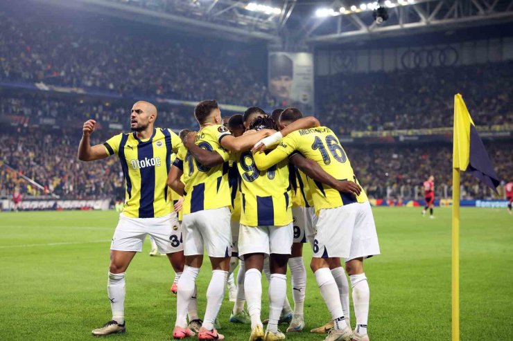 FENERBAHÇE, SLAVİA PRAG’A KONUK OLACAK