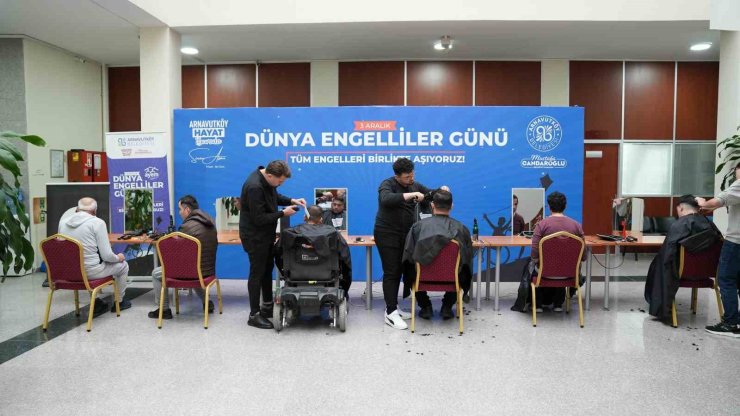 ARNAVUTKÖY’DE DÜNYA ENGELLİLER GÜNÜ’NE ÖZEL BİR DİZİ ETKİNLİK DÜZENLENDİ