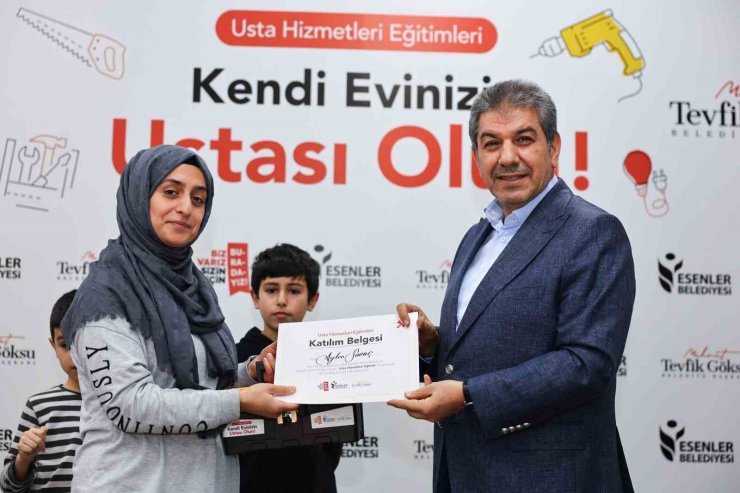 ESENLER’DE “KENDİ EVİNİZİN USTASI OLUN” PROJESİ İLK MEZUNLARINI VERDİ