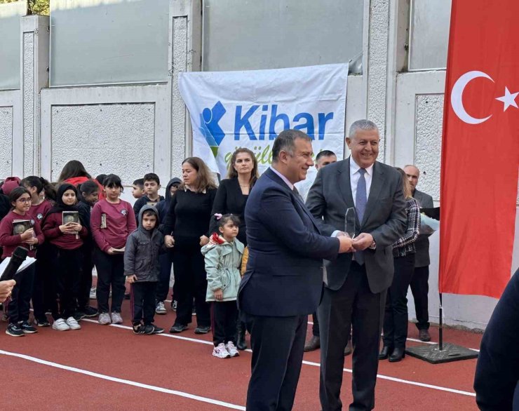 KİBAR GÖNÜLLÜLERİ’NDEN 6 YILDA YÜZLERCE PROJE