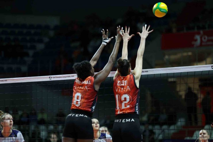 ECZACIBAŞI DYNAVİT, CEV ŞAMPİYONLAR LİGİ’NDE ÇEYREK FİNALDE