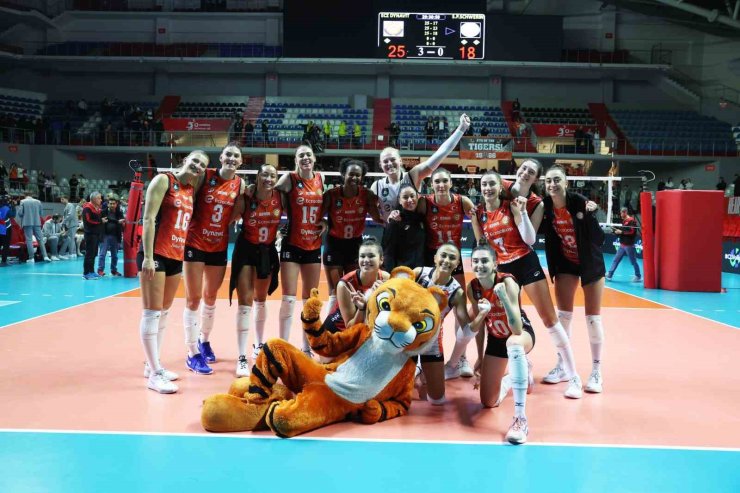 ECZACIBAŞI DYNAVİT, CEV ŞAMPİYONLAR LİGİ’NDE ÇEYREK FİNALDE