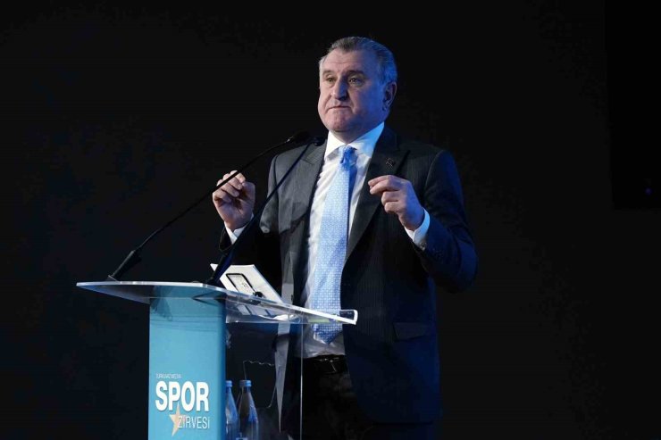 BAKAN OSMAN AŞKIN BAK: "2026 FIFA DÜNYA KUPASI’NA GİDİP GÜZEL İŞLER YAPMAK İSTİYORUZ"