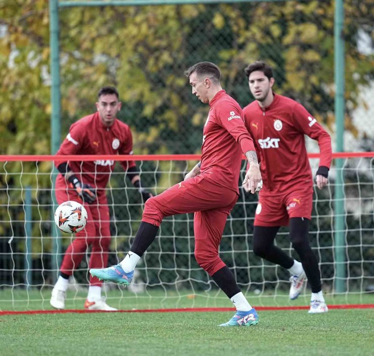 GALATASARAY, MALMÖ MAÇININ HAZIRLIKLARINA DEVAM ETTİ