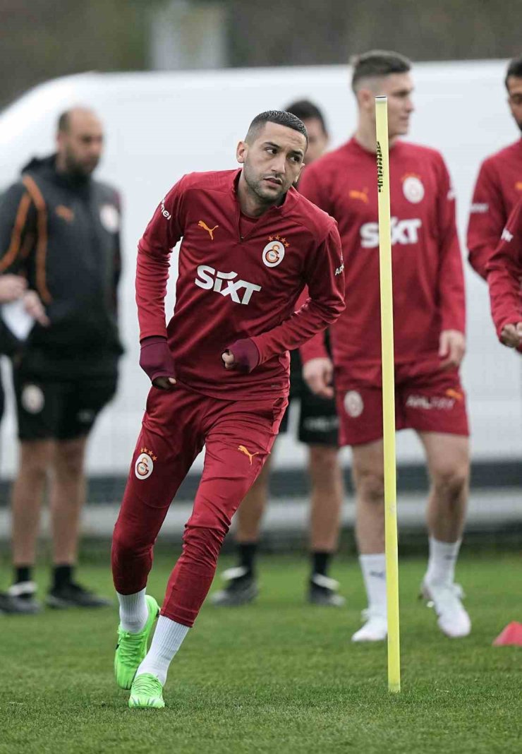 GALATASARAY, MALMÖ MAÇININ HAZIRLIKLARINA DEVAM ETTİ