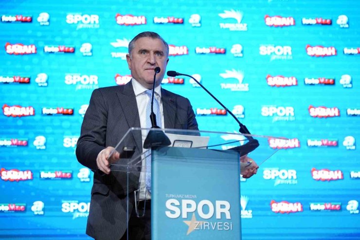 BAKAN OSMAN AŞKIN BAK: "2026 FIFA DÜNYA KUPASI’NA GİDİP GÜZEL İŞLER YAPMAK İSTİYORUZ"