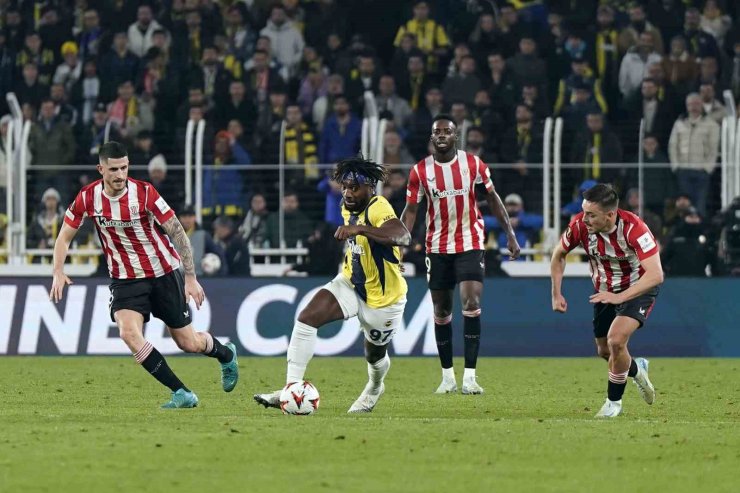 UEFA AVRUPA LİGİ: FENERBAHÇE: 0 - ATHLETİC BİLBAO: 2 (İLK YARI)