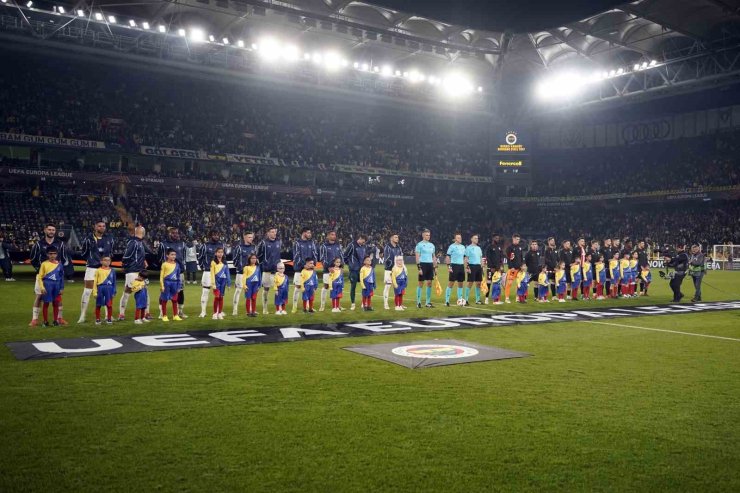 UEFA AVRUPA LİGİ: FENERBAHÇE: 0 - ATHLETİC BİLBAO: 1 (MAÇ DEVAM EDİYOR)