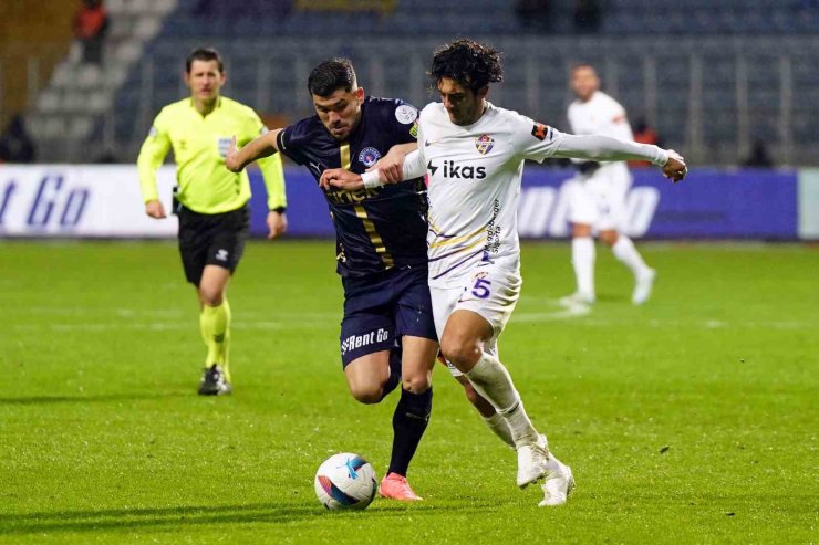 TRENDYOL SÜPER LİG: KASIMPAŞA: 2 - EYÜPSPOR: 0 (MAÇ SONUCU)