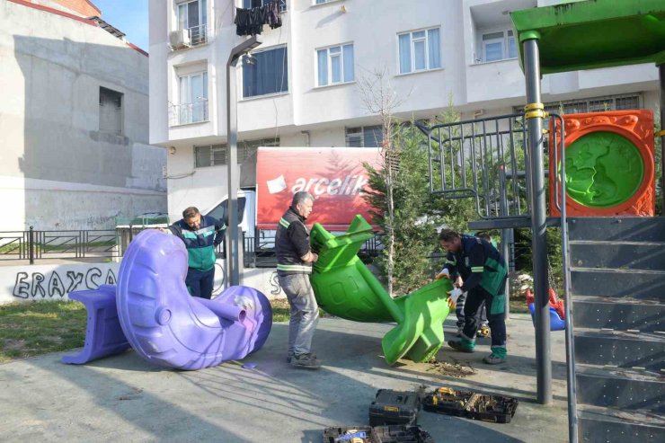 ESENYURT BELEDİYESİ’NDEN YAKILAN MARAL PARKI’NA HIZLI MÜDAHALE