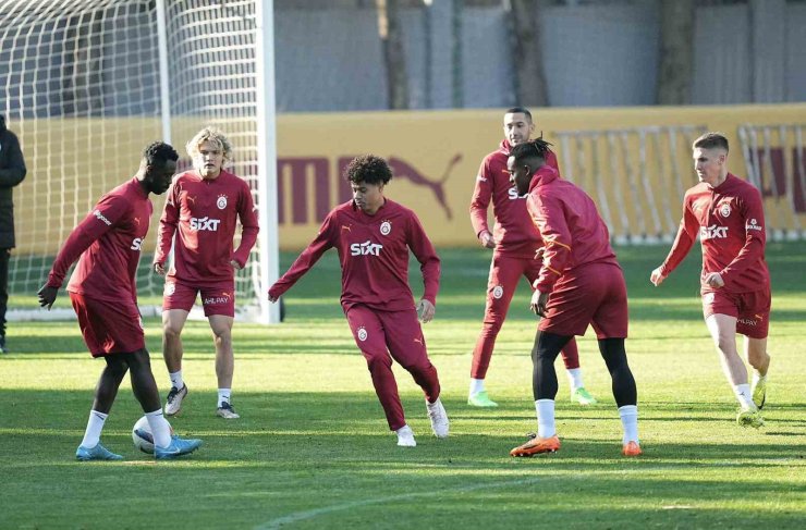 GALATASARAY, KAYSERİSPOR MAÇI HAZIRLIKLARINA DEVAM ETTİ