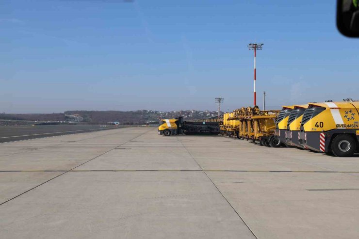 İSTANBUL HAVALİMANI’NDA KIŞ HAZIRLIKLARINI TAMAMLADI