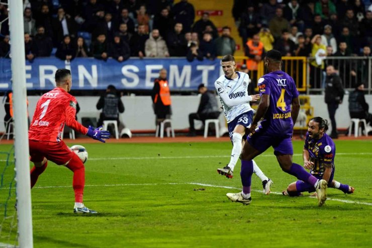 TRENDYOL SÜPER LİG: EYÜPSPOR: 1 - FENERBAHÇE: 1 (MAÇ SONUCU)