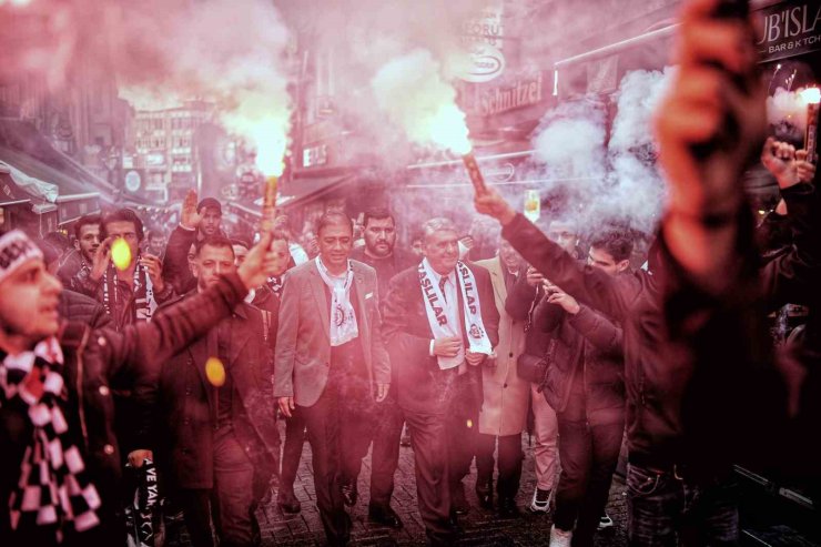 SERDAL ADALI, KÖYİÇİ’NDE BEŞİKTAŞLI TARAFTARLARLA BULUŞTU