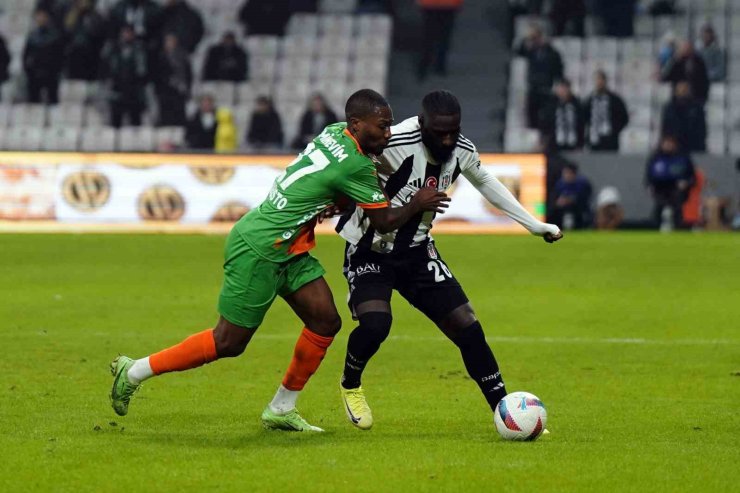 TRENDYOL SÜPER LİG: BEŞİKTAŞ: 1 - CORENDON ALANYASPOR: 1 (MAÇ SONUCU)