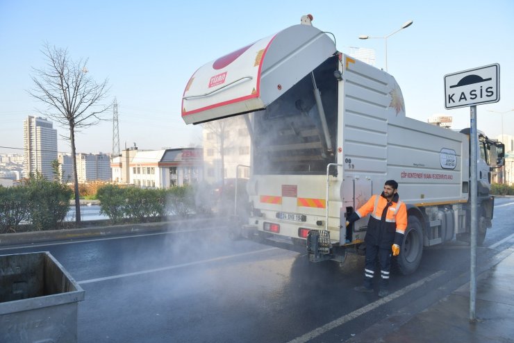 HERKES UYURKEN ONLAR KENTİ GÜNE HAZIRLIYOR