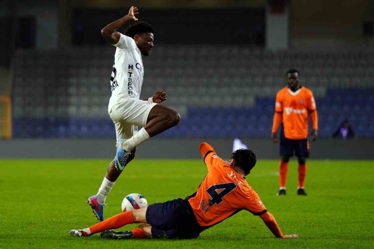 TRENDYOL SÜPER LİG: BAŞAKŞEHİR: 2 - KASIMPAŞA: 2 (MAÇ SONUCU)