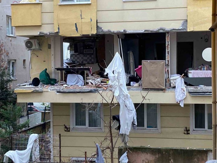 ÜMRANİYE’DEKİ PATLAMANIN YIKICI ETKİSİ, GÜNÜN AYDINLANMASIYLA ORTAYA ÇIKTI