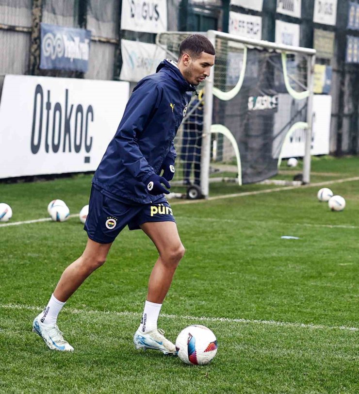 FENERBAHÇE, ATAKAŞ HATAYSPOR MAÇININ HAZIRLIKLARINI SÜRDÜRDÜ