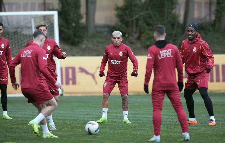 GALATASARAY, GÖZTEPE MAÇI HAZIRLIKLARINI TAMAMLADI