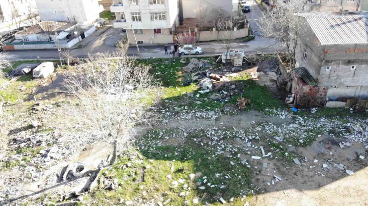 TUZLA’DA MOLOZ DAĞLARI VE SU BİRİKİNTİLERİ HALKIN SAĞLIĞINI TEHDİT EDİYOR