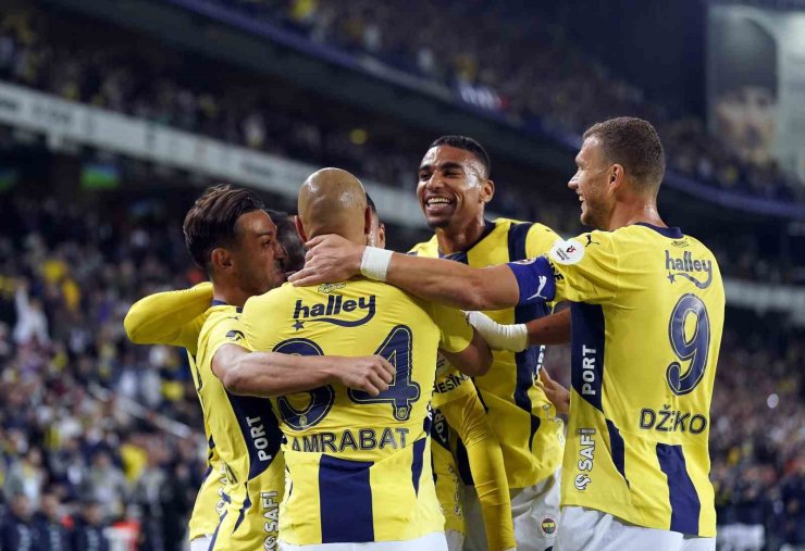 FENERBAHÇE İLE HATAYSPOR 9. RANDEVUDA