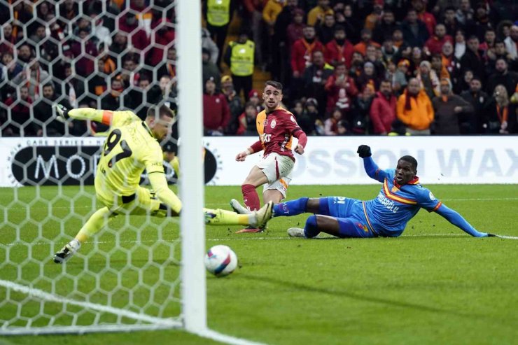 TRENDYOL SÜPER LİG: GALATASARAY: 2 - GÖZTEPE: 1 (MAÇ SONUCU)