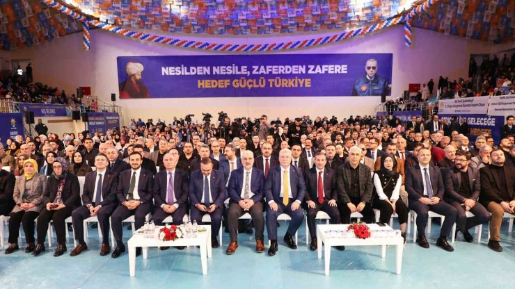 AK PARTİ SULTANBEYLİ 8. İLÇE KONGRESİ COŞKUYLA GERÇEKLEŞTİRİLDİ