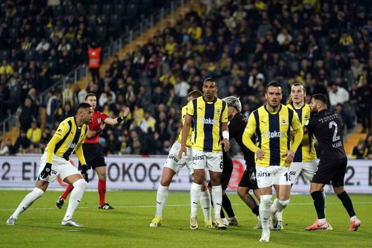 TRENDYOL SÜPER LİG: FENERBAHÇE: 1 - ATAKAŞ HATAYSPOR: 0 (MAÇ DEVAM EDİYOR)