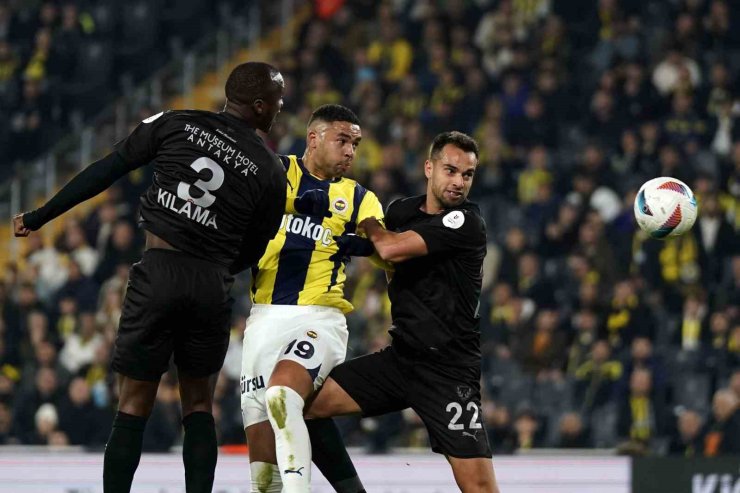 TRENDYOL SÜPER LİG: FENERBAHÇE: 2 - ATAKAŞ HATAYSPOR: 1 (İLK YARI)