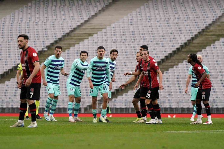 ZİRAAT TÜRKİYE KUPASI: FATİH KARAGÜMRÜK: 1 - ÇAYKUR RİZESPOR: 0 (MAÇ SONUCU)