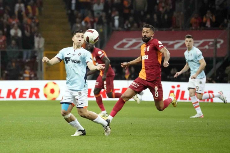 GALATASARAY İLE BAŞAKŞEHİR KUPADA 3. RANDEVUDA