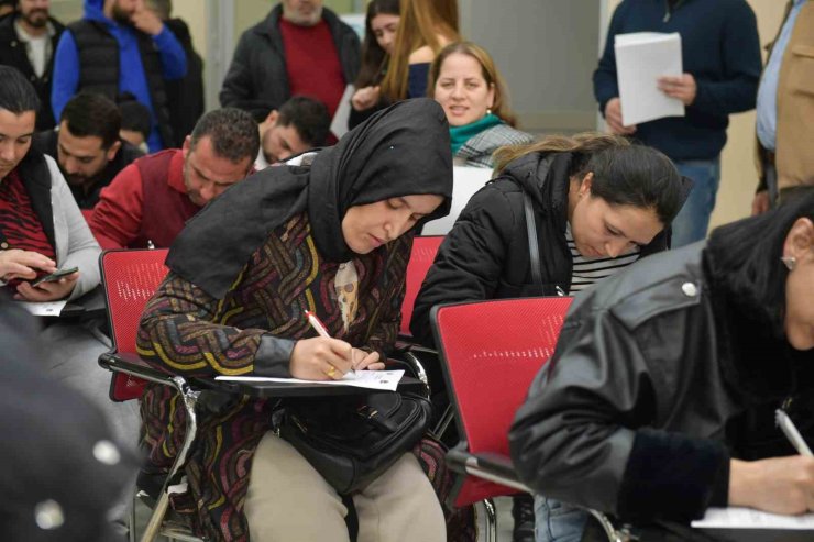 ESENYURT BELEDİYESİ’NDEN İSTİHDAMA DESTEK