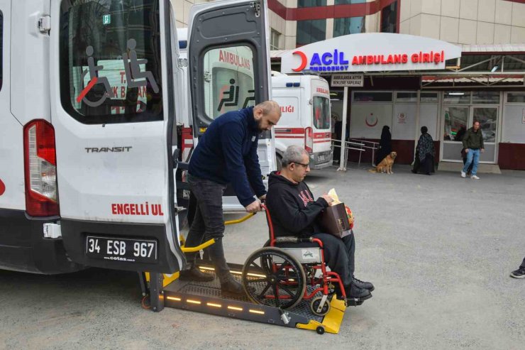 ESENYURT’TA ENGELLİ VE YAŞLILARA ÖZEL ULAŞIM DESTEĞİ