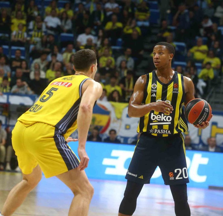 THY EUROLEAGUE: FENERBAHÇE: 90 - ALBA BERLİN: 73