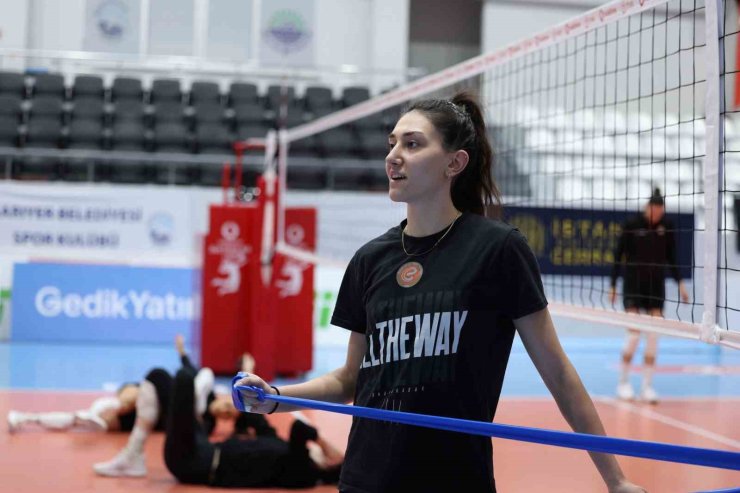 ECZACIBAŞI DYNAVİT, SARIYER BELEDİYESPOR MAÇI HAZIRLIKLARINI TAMAMLADI