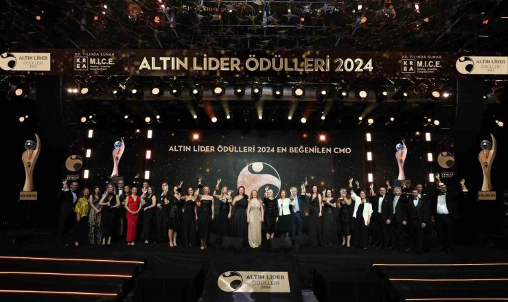 ALTIN LİDER ÖDÜLLERİ’NDE ‘TÜRKİYE’NİN EN BEĞENİLEN PAZARLAMA LİDERLERİ’ ÖDÜLLERİNİ ALDI