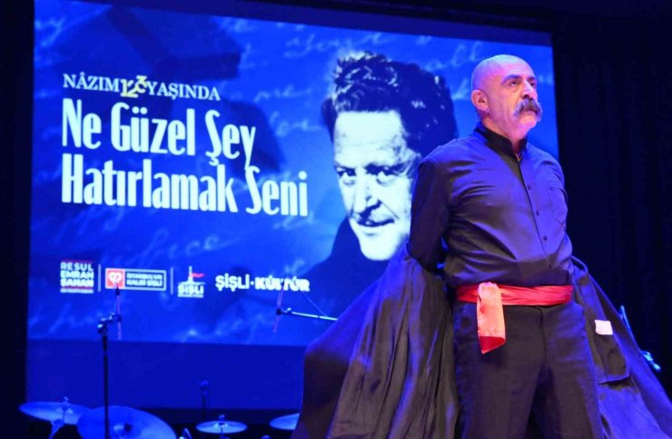 NAZIM HİKMET 123’NCÜ DOĞUM GÜNÜNDE ŞİŞLİ’DE DÜZENLENEN PROGRAMDA ANILDI