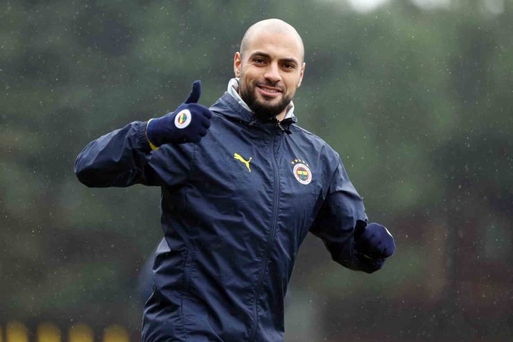 FENERBAHÇE, ADANA DEMİRSPOR MAÇI HAZIRLIKLARINA DEVAM ETTİ