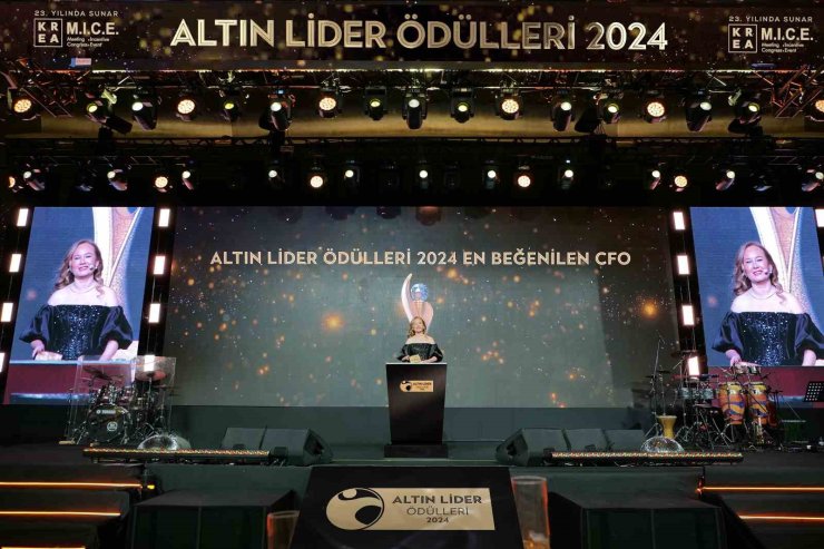 ALTIN LİDERLER ÖDÜL TÖRENİ’NDE ‘TÜRKİYE’NİN EN BEĞENİLEN FİNANS LİDERLERİ’ ÖDÜLLERİNİ ALDI