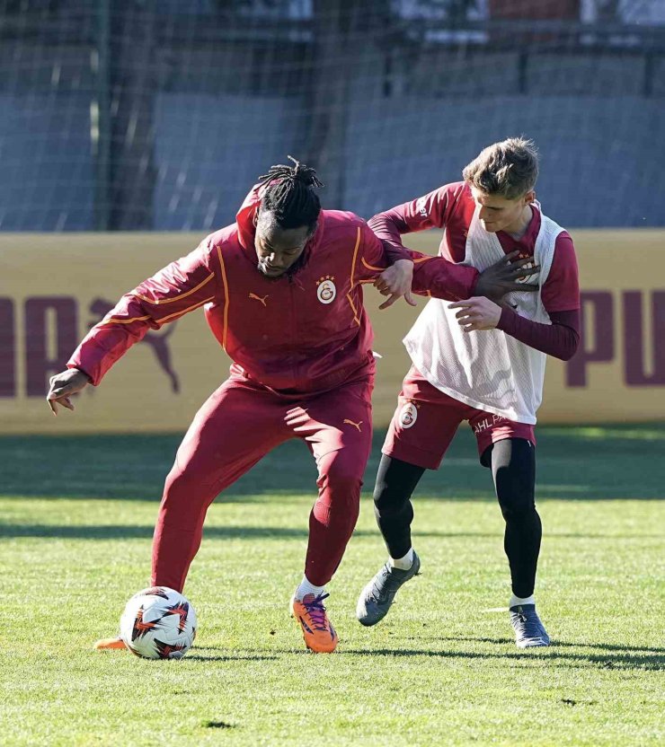 GALATASARAY, DİNAMO KİEV MAÇI HAZIRLIKLARINA BAŞLADI